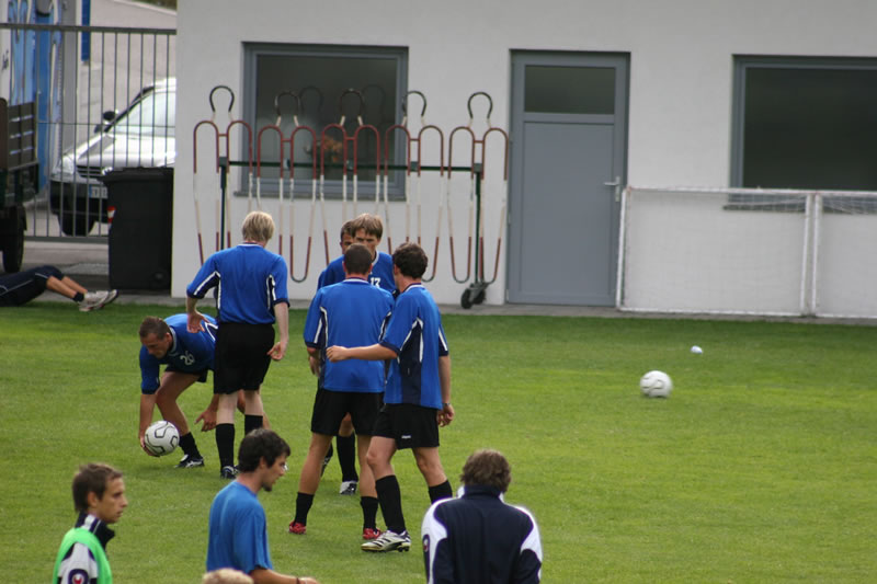 gal/Stadtturnier2007 - Spiel um Platz3 gegen Ahrntal/2007-08-12 SVR gg. SSV Ahrntal beim Stadtrurnier 004.jpg